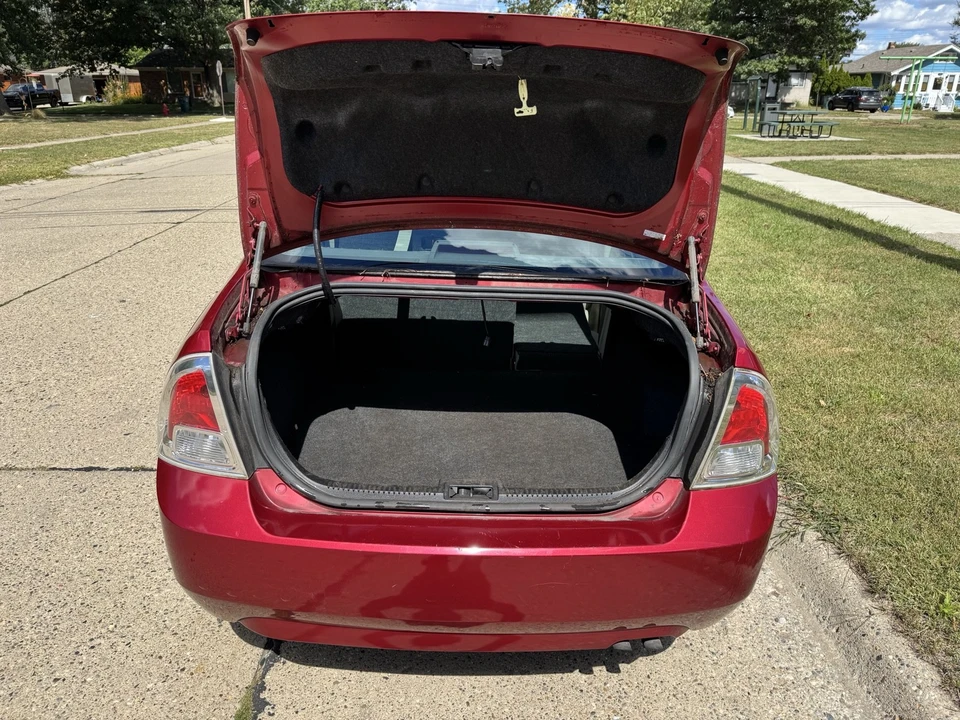 2007 Ford Fusion 1st Gen - Image 5 of 10