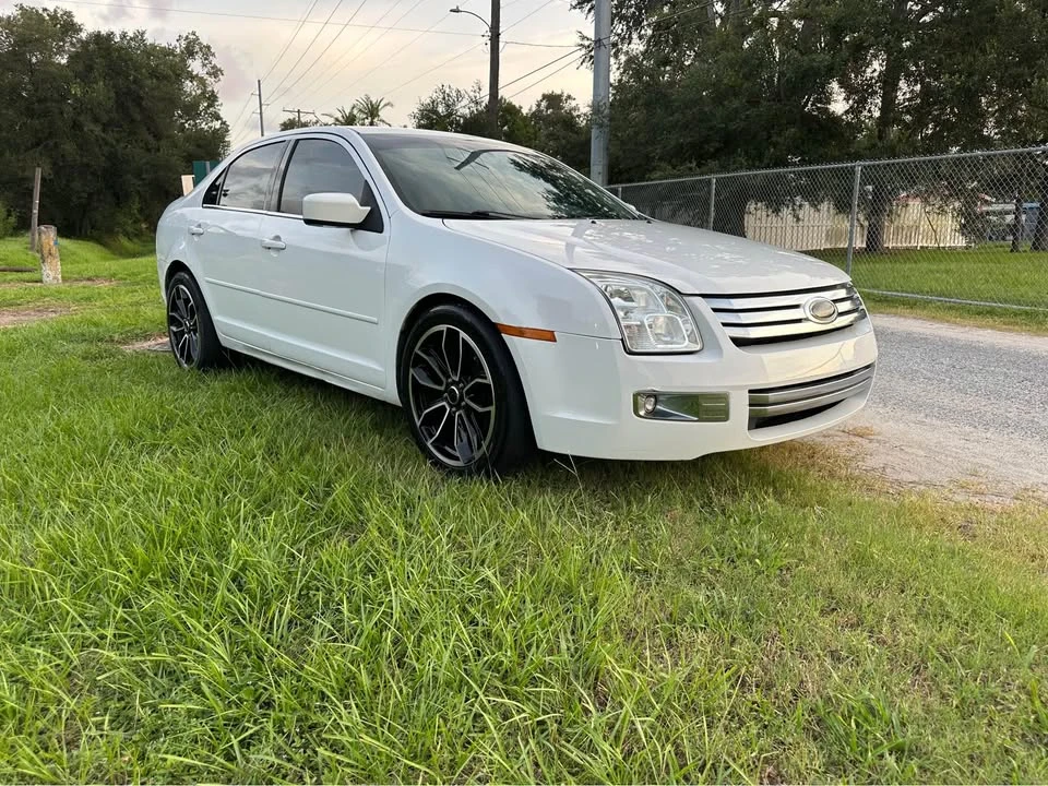 2007 Ford Fusion 1st Gen - Image 3 of 9