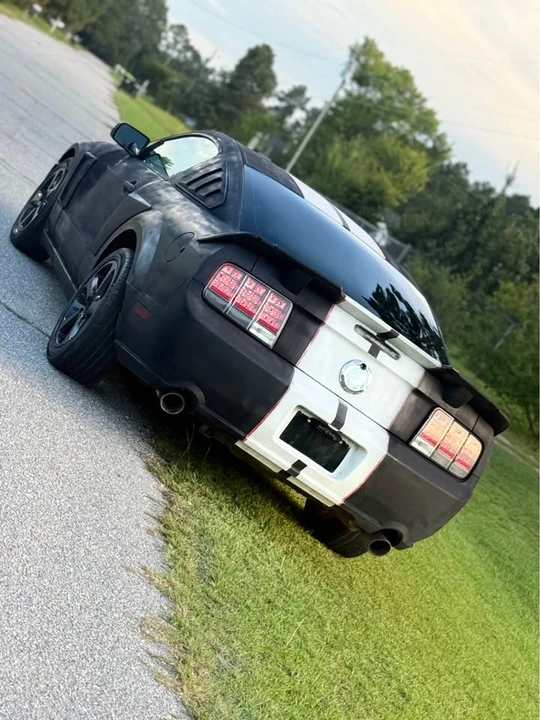 2007 Ford GT - Image 2 of 11