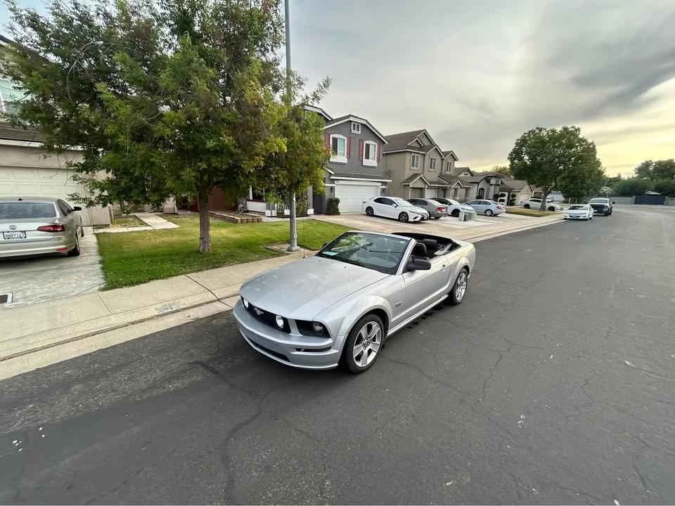 2007 Ford GT 1st Gen - Image 2 of 10
