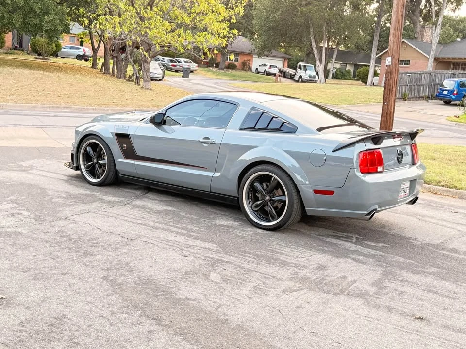 2007 Ford GT - Image 9 of 19