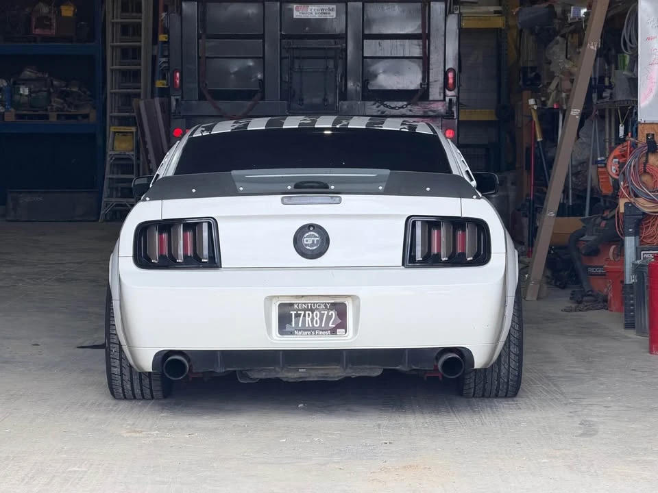 2007 Ford GT 1st Gen - Image 8 of 11