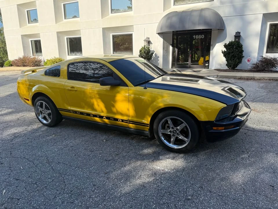 2007 Ford S197 Mustang - Image 3 of 10