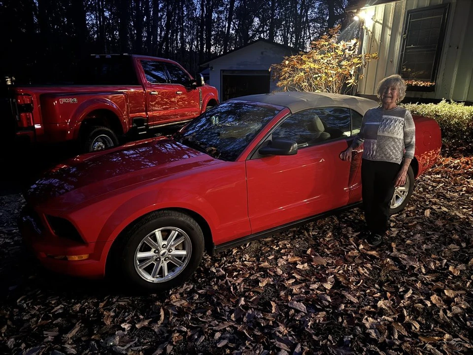 2007 Ford S197 Mustang - Image 13 of 24