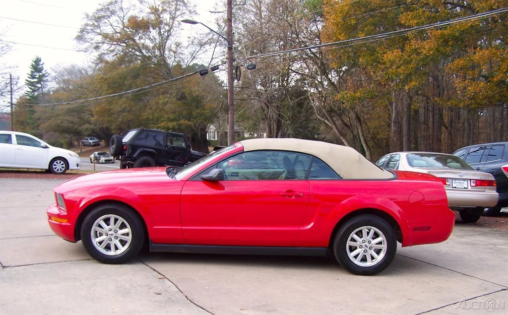 2007 Ford S197 Mustang - Image 6 of 12