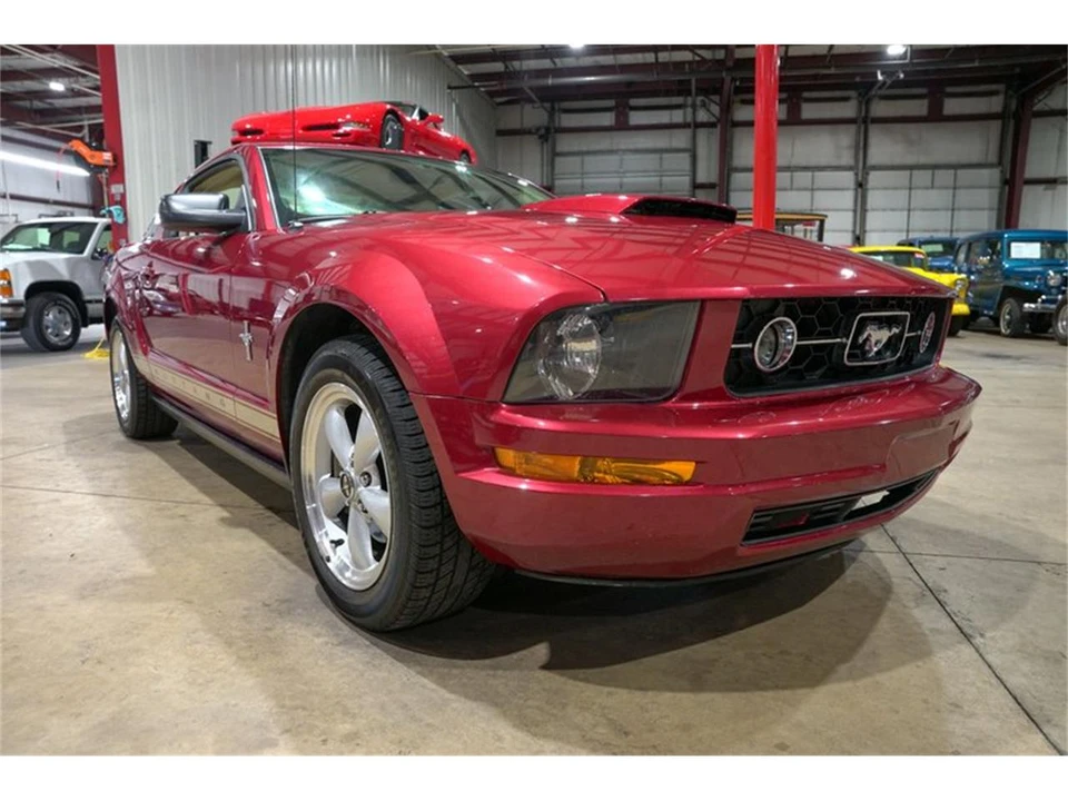 2007 Ford S197 Mustang - Image 12 of 31