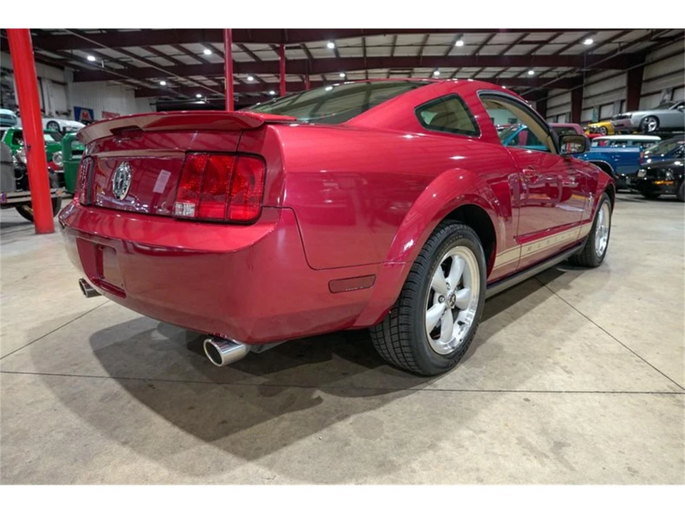 2007 Ford S197 Mustang - Image 8 of 31