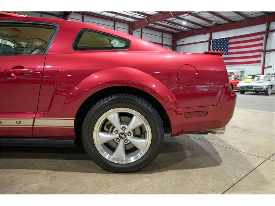2007 Ford S197 Mustang - Image 5 of 31