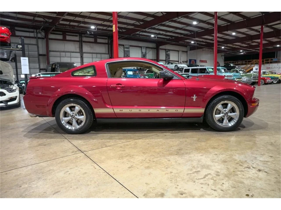 2007 Ford S197 Mustang - Image 10 of 31