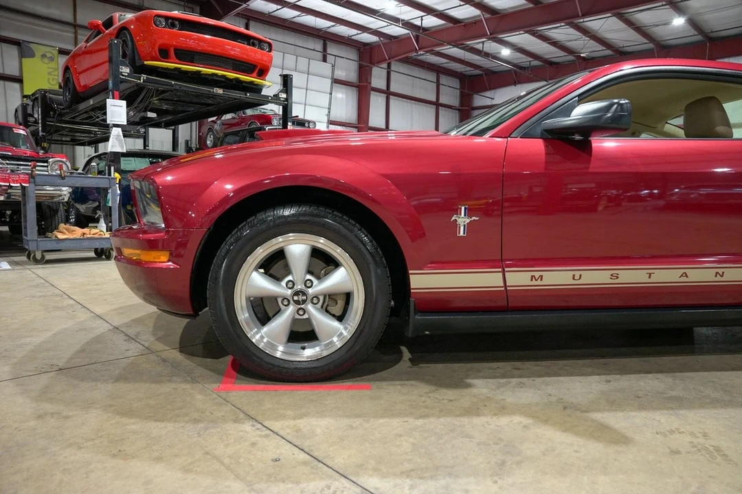 2007 Ford S197 Mustang - Image 3 of 31