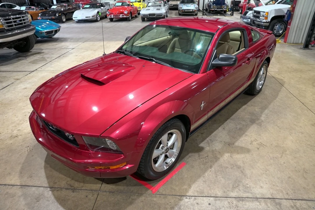 2007 Ford S197 Mustang - Image 15 of 31