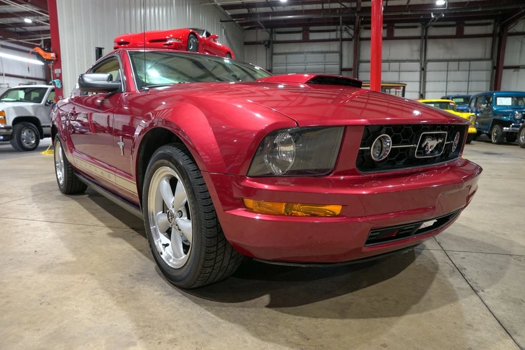 2007 Ford S197 Mustang - Image 12 of 31
