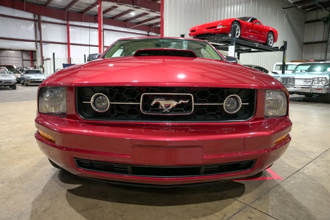 2007 Ford S197 Mustang - Image 13 of 31