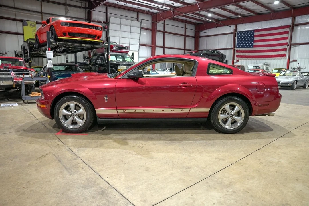2007 Ford S197 Mustang - Image 4 of 31