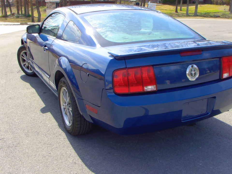 2007 Ford S197 Mustang - Image 4 of 10