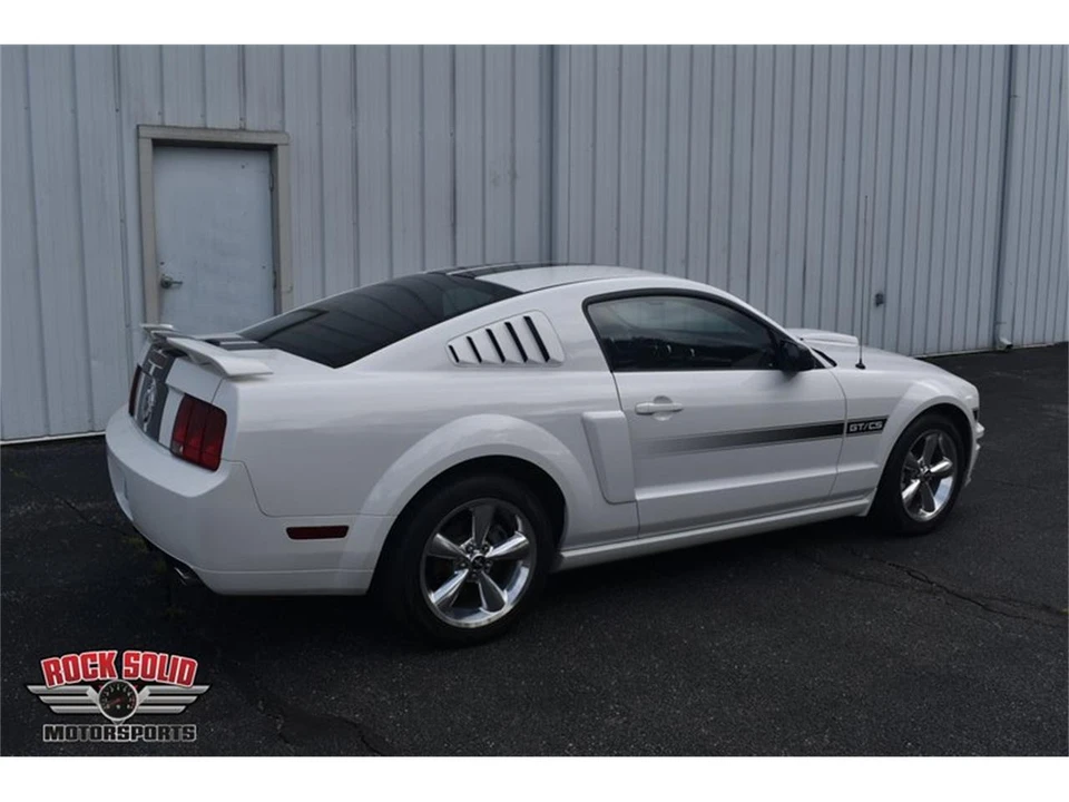 2007 Ford S197 Mustang - Image 9 of 31