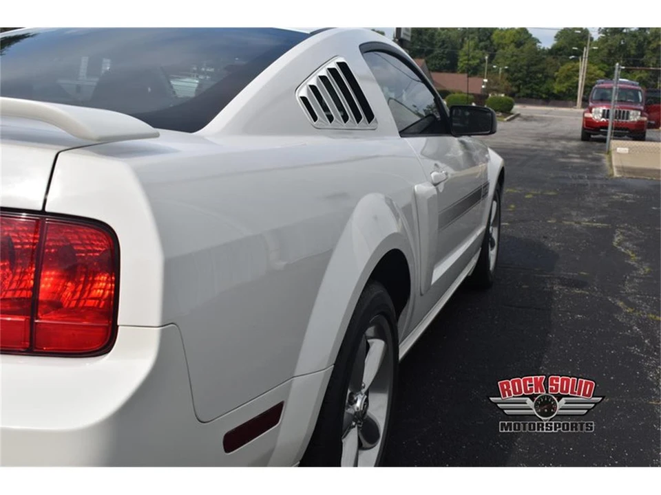 2007 Ford S197 Mustang - Image 29 of 31