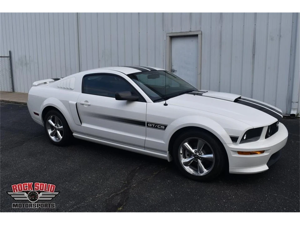 2007 Ford S197 Mustang - Image 5 of 31