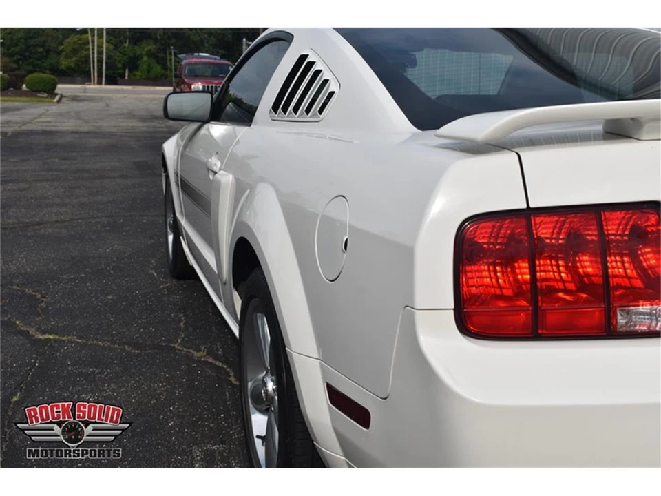 2007 Ford S197 Mustang - Image 30 of 31
