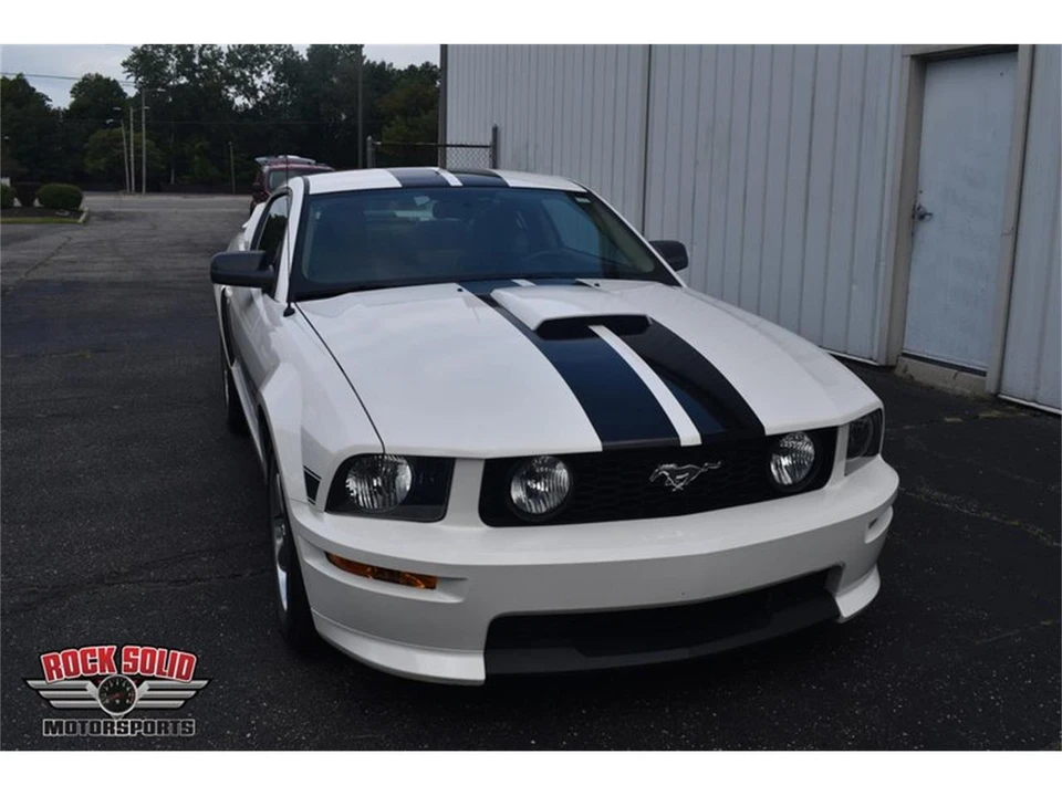 2007 Ford S197 Mustang - Image 3 of 31