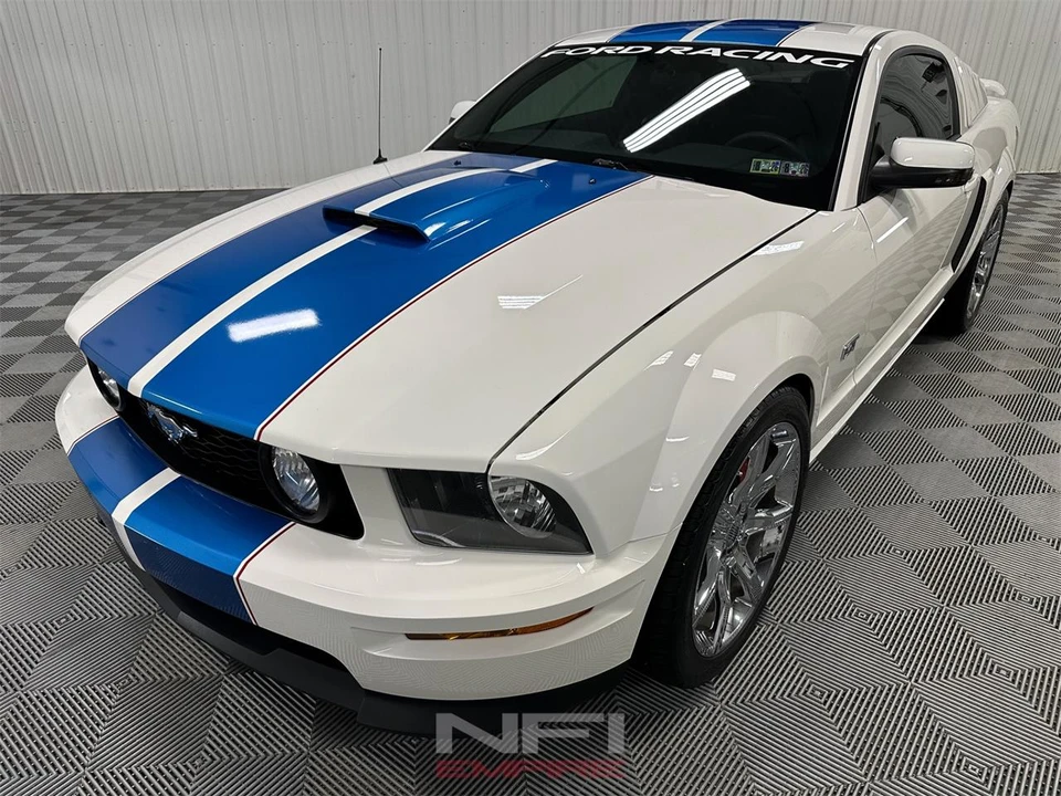 2007 Ford S197 Mustang - Image 3 of 31