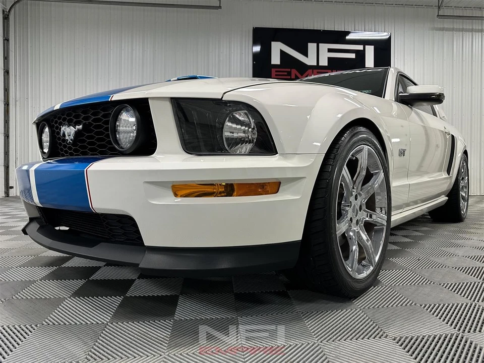 2007 Ford S197 Mustang - Image 13 of 31
