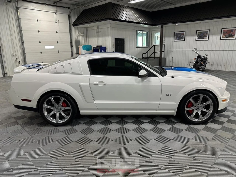 2007 Ford S197 Mustang - Image 7 of 31