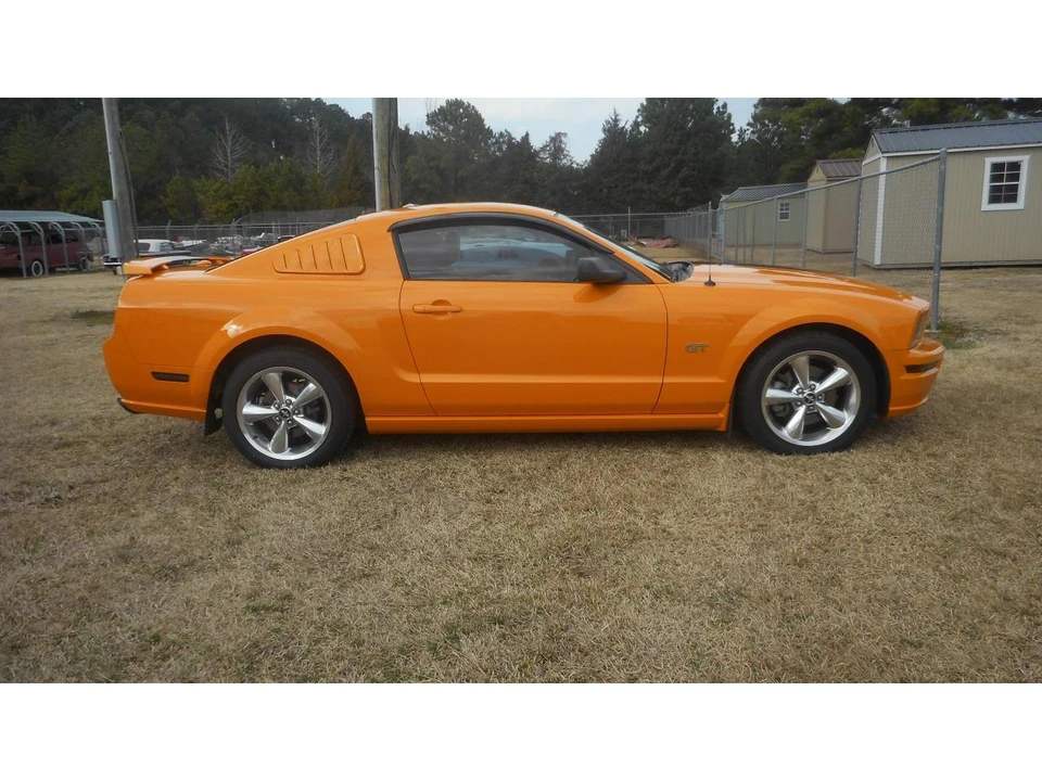 2007 Ford S197 Mustang - Image 11 of 22