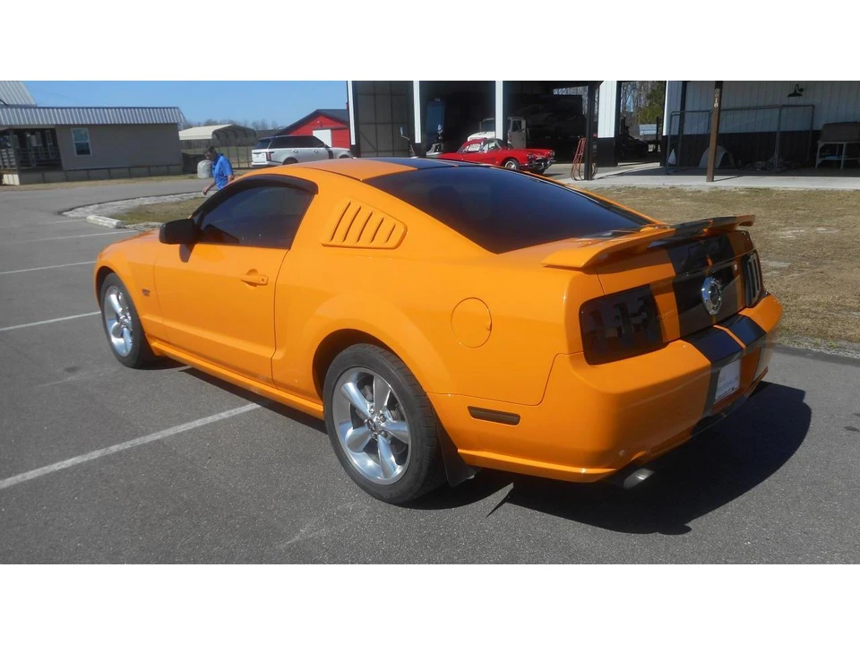 2007 Ford S197 Mustang - Image 2 of 22