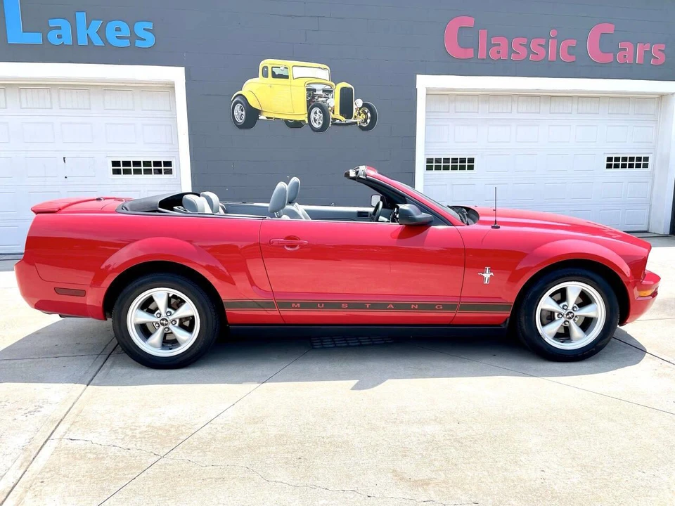 2007 Ford S197 Mustang - Image 9 of 31