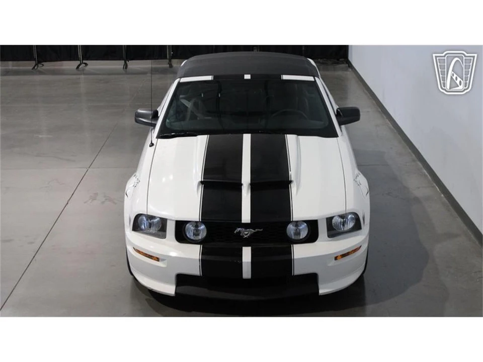 2007 Ford S197 Mustang - Image 15 of 31