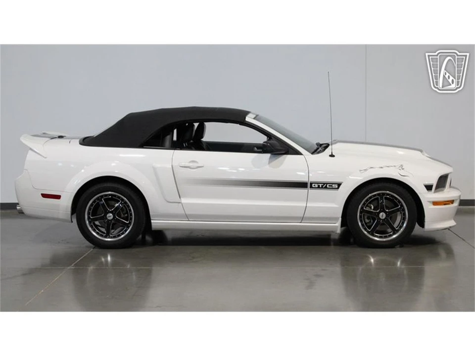 2007 Ford S197 Mustang - Image 25 of 31