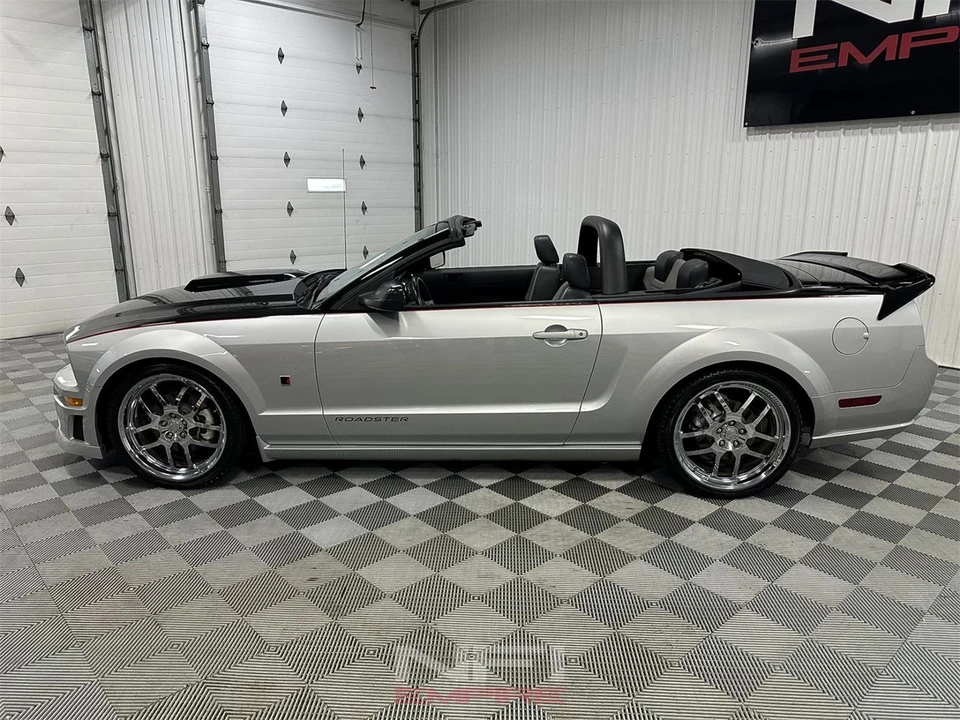 2007 Ford S197 Mustang - Image 3 of 31