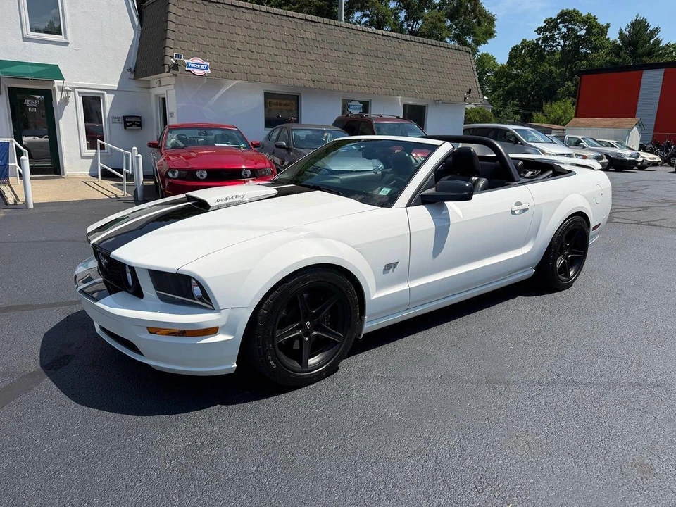 2007 Ford S197 Mustang - Image 16 of 29