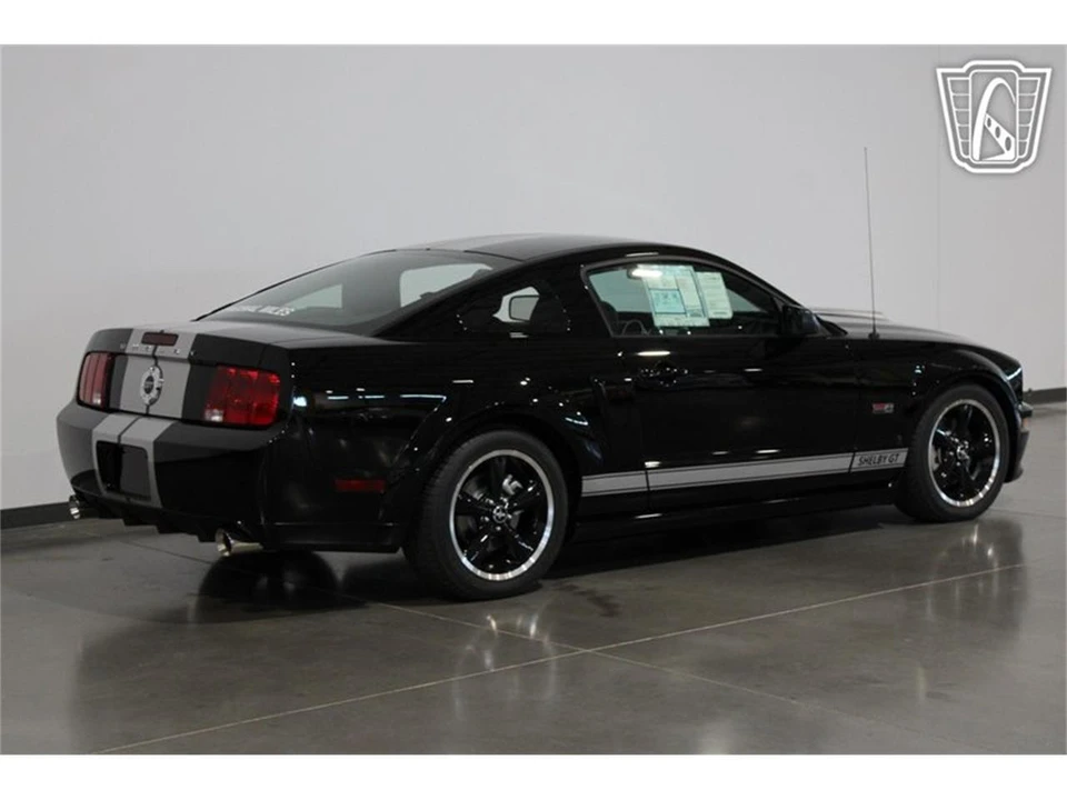 2007 Ford S197 Mustang - Image 16 of 31