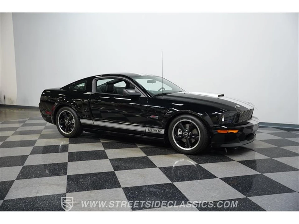 2007 Ford S197 Mustang - Image 14 of 31