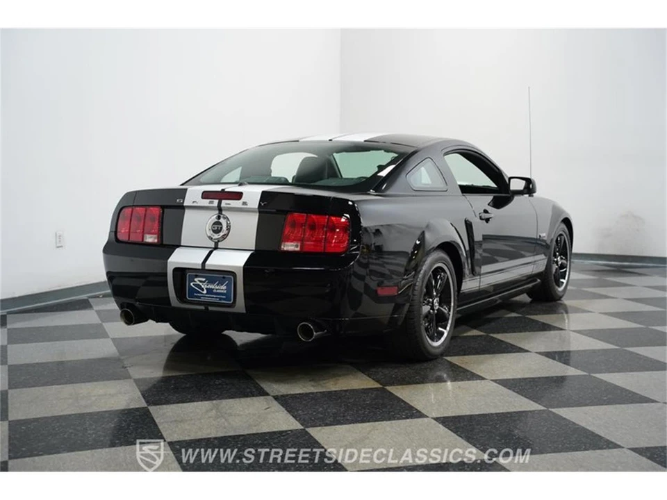 2007 Ford S197 Mustang - Image 10 of 31