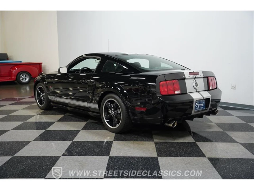 2007 Ford S197 Mustang - Image 8 of 31
