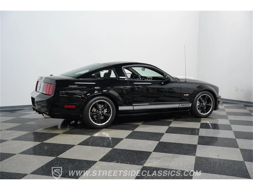 2007 Ford S197 Mustang - Image 12 of 31
