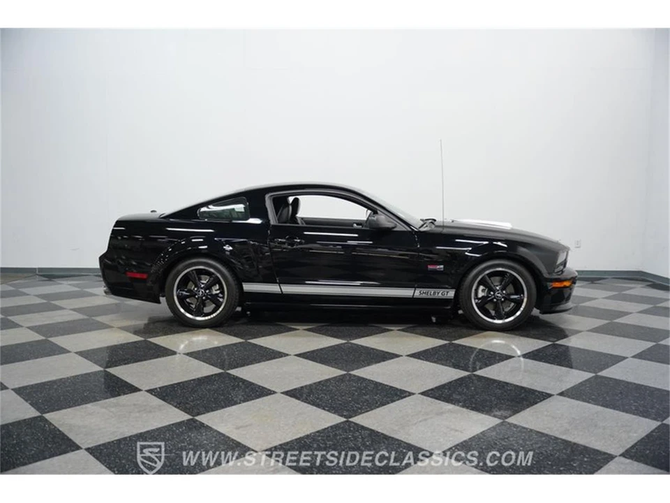 2007 Ford S197 Mustang - Image 13 of 31