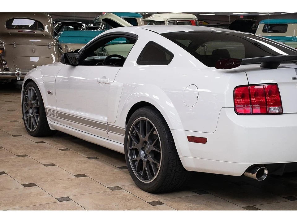 2007 Ford S197 Mustang - Image 13 of 31