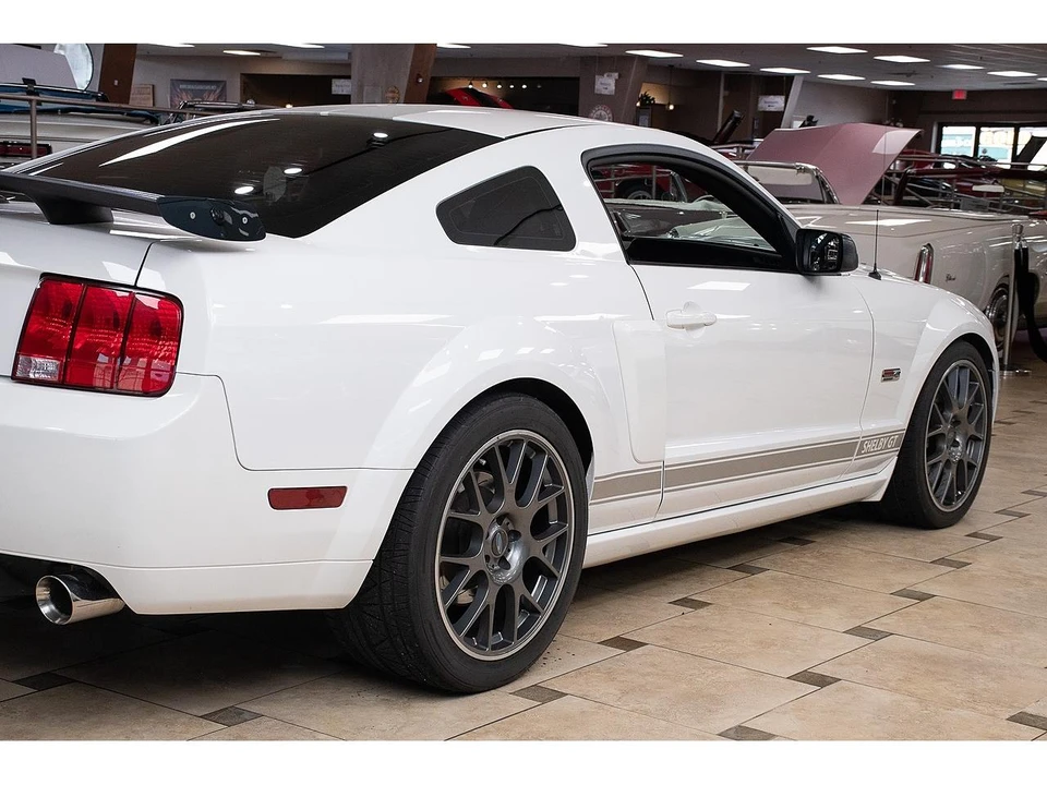 2007 Ford S197 Mustang - Image 12 of 31