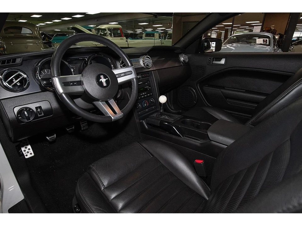 2007 Ford S197 Mustang - Image 2 of 31