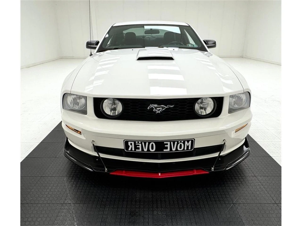 2007 Ford S197 Mustang - Image 8 of 31