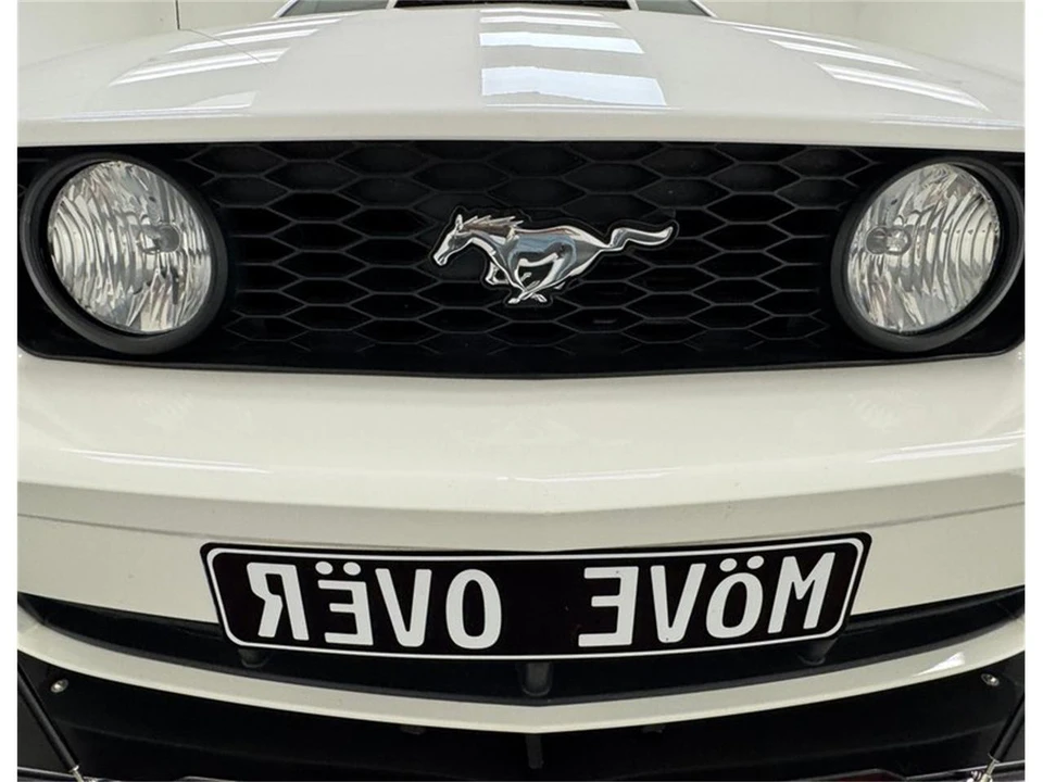 2007 Ford S197 Mustang - Image 9 of 31