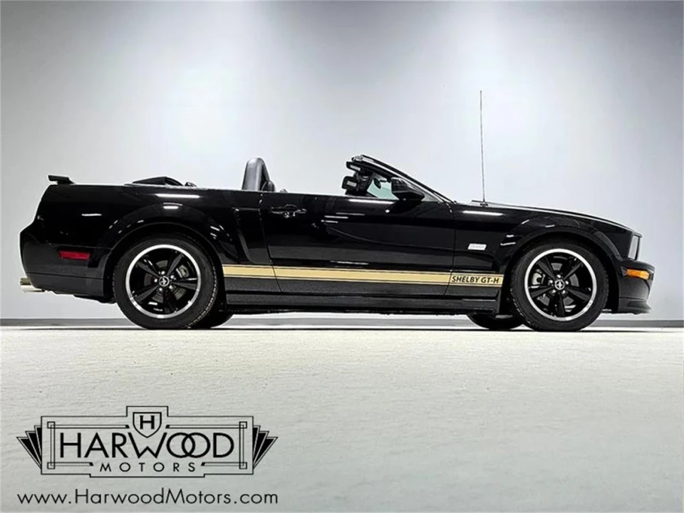 2007 Ford S197 Mustang - Image 12 of 31