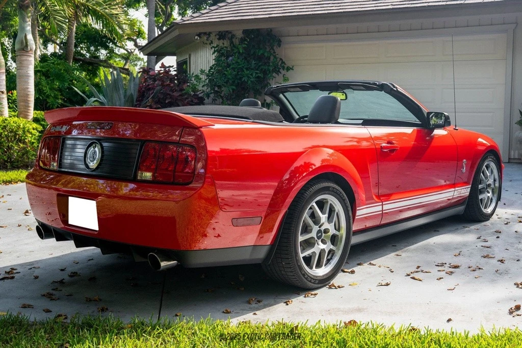 2007 Ford S197 Mustang - Image 8 of 12