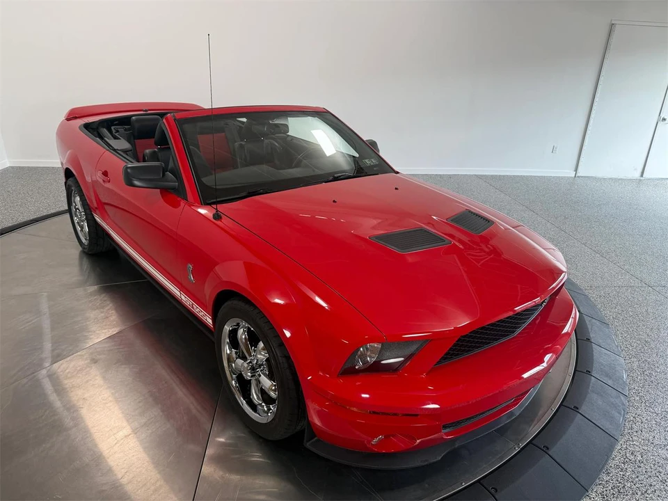 2007 Ford S197 Mustang - Image 3 of 31