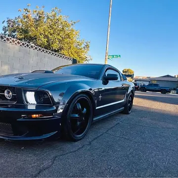 2007 Ford Mustang 2 Coupe Premium