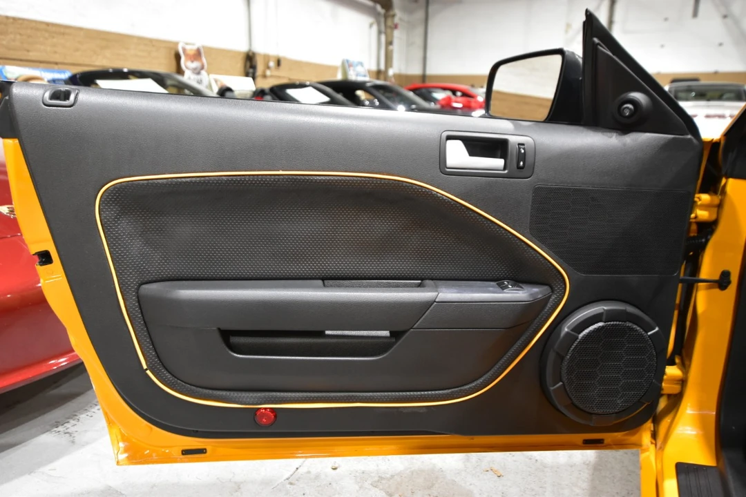 2007 Ford S197 Mustang - Image 16 of 21